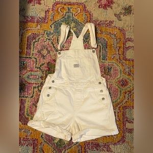 LEVI’S white overalls side small
